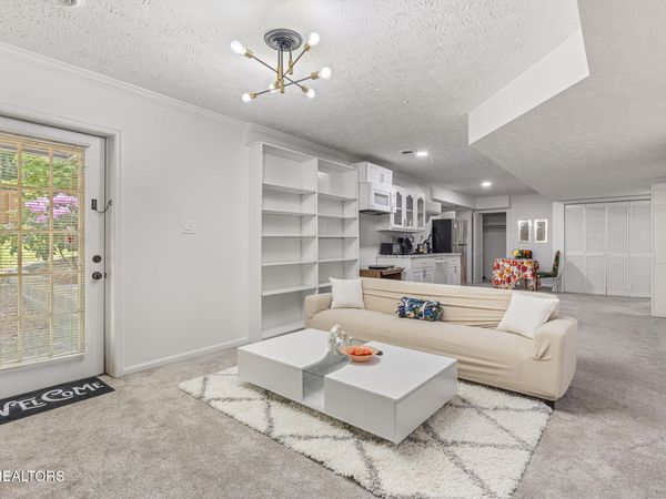 146 Federal Blvd, Knoxville, TN 37934
