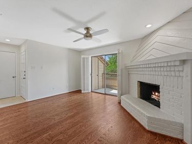 7640 W Greenway Boulevard, Unit 6F, Dallas, TX 75209