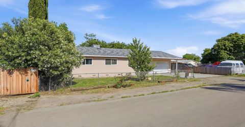 378 S Coolidge Ave, Stockton, CA 95215 Photo