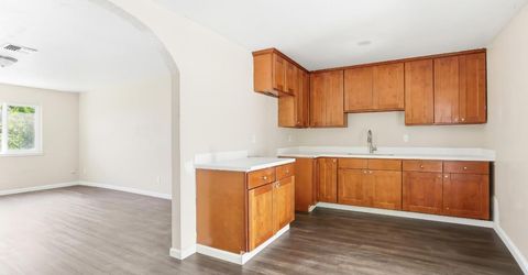 378 S Coolidge Ave, Stockton, CA 95215 Photo