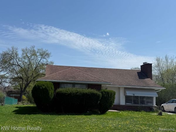 29316 Southgate Drive, Southfield, Mi 48076