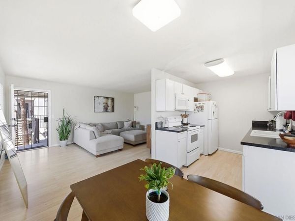 3870 37th St, Unit 4, San Diego, CA 92105