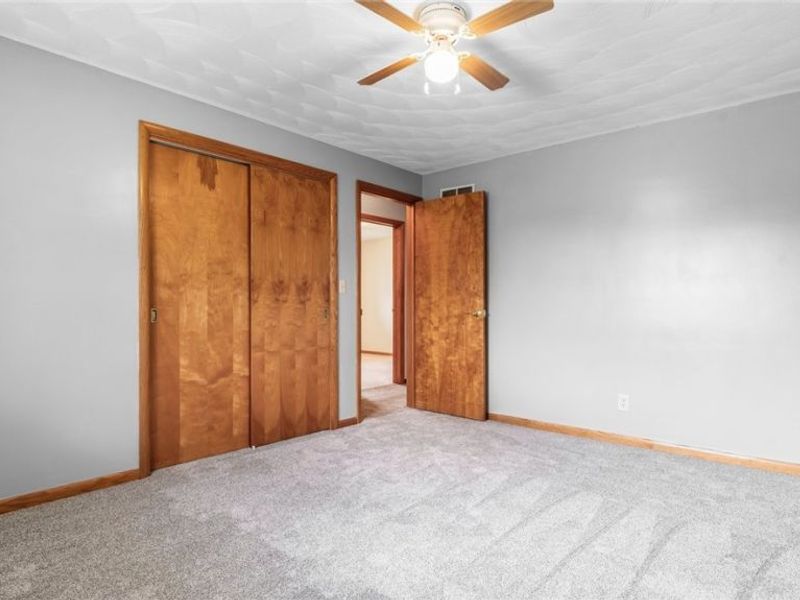 254 Sycamore Street, Duncan Falls, OH 43734 Photo 17