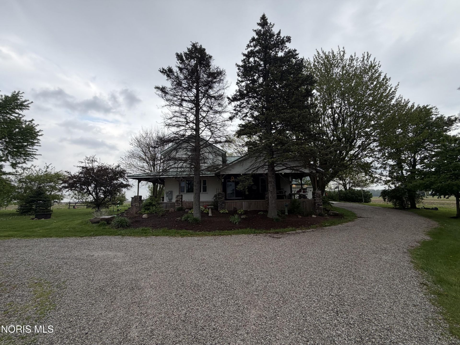 15885 Kinner Road, Holgate, OH 43527 Main Photo