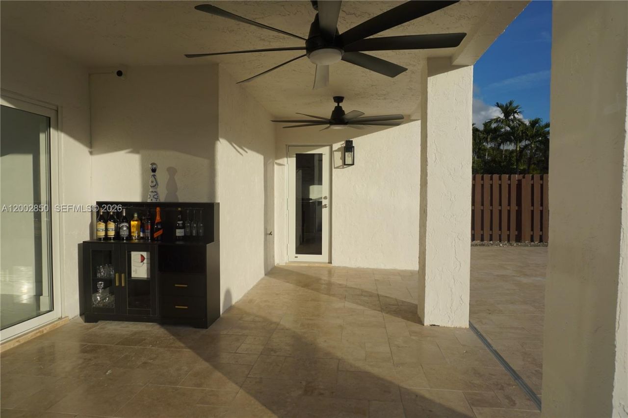 15614 SW 110th Ter , Miami, FL 33196 Photo