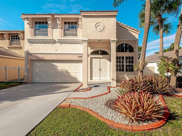 2188 NW 158th Ave , Pembroke Pines, FL 33028