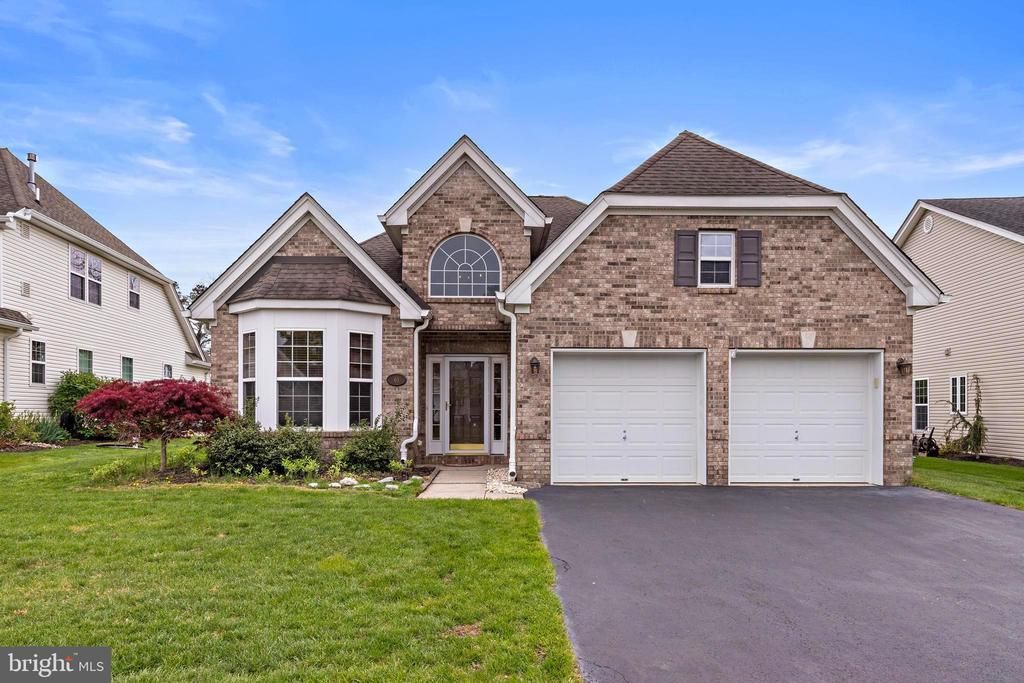 61 Honeysuckle Drive, Manahawkin, NJ 08050 Main Photo