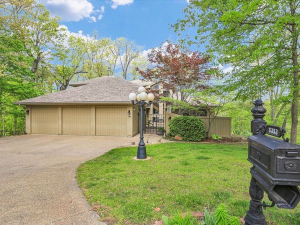 5353 Bailey Avenue, Clinton, IL 61727