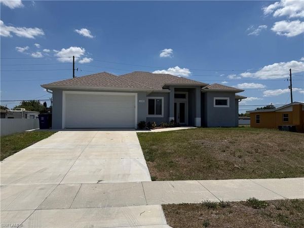 1102 Arthur AVE , LEHIGH ACRES, FL 33936