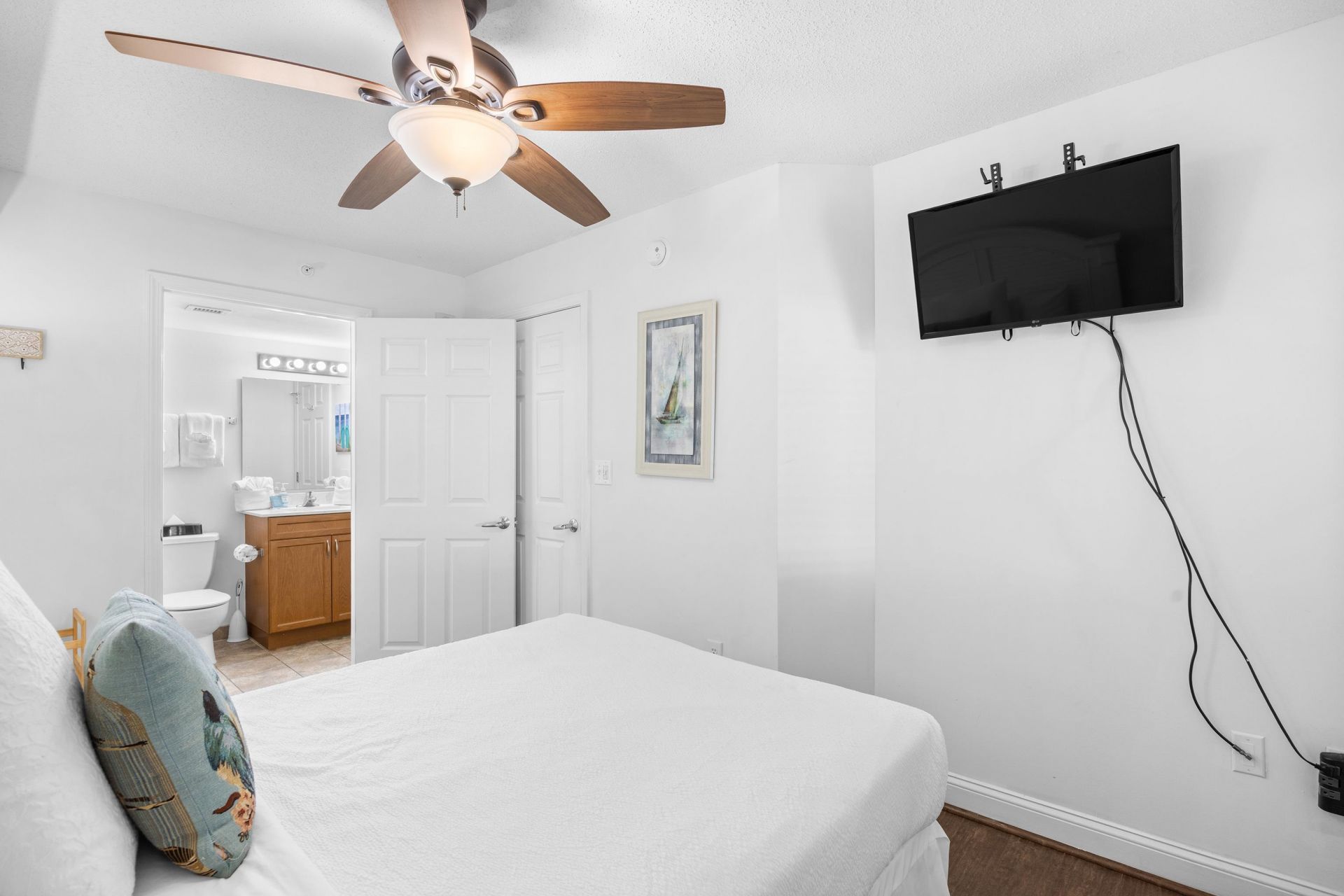 1321 S Ocean Blvd. Photo 5