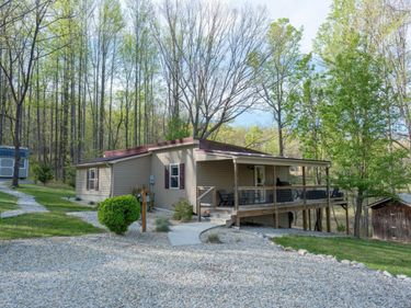 892 Franklin Creek Road, Amherst, VA 24521