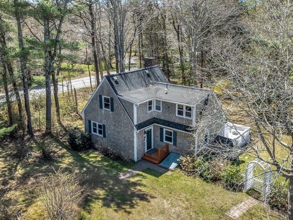 12 Snake Pond Rd, Sandwich, MA 02644