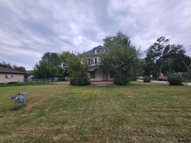 712 W Maple Street , Sutton, NE 68979