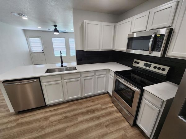 12808 Kingsgate Drive , Rhome, TX 76078