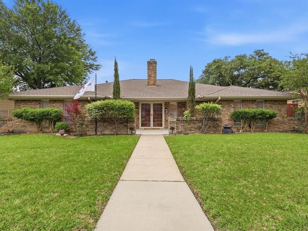 2708 Regal Road , Plano, TX 75075