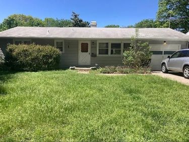 5546 N Woodland Avenue, Kansas City, MO 64118