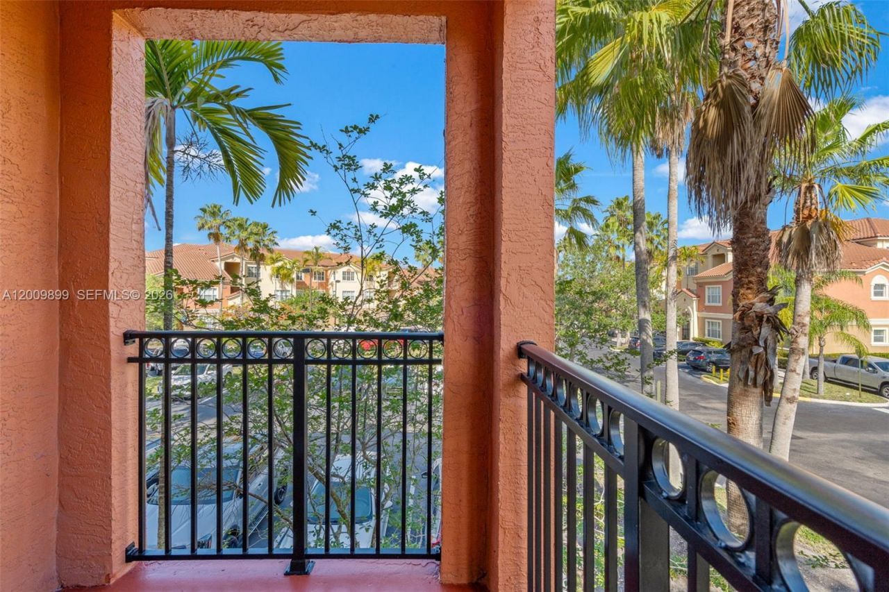 4506 SW 160th Avenue, Unit 1129, Miramar, FL 33027 Photo