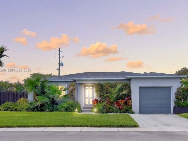 234 SE 3rd Ter, Dania Beach, FL 33004