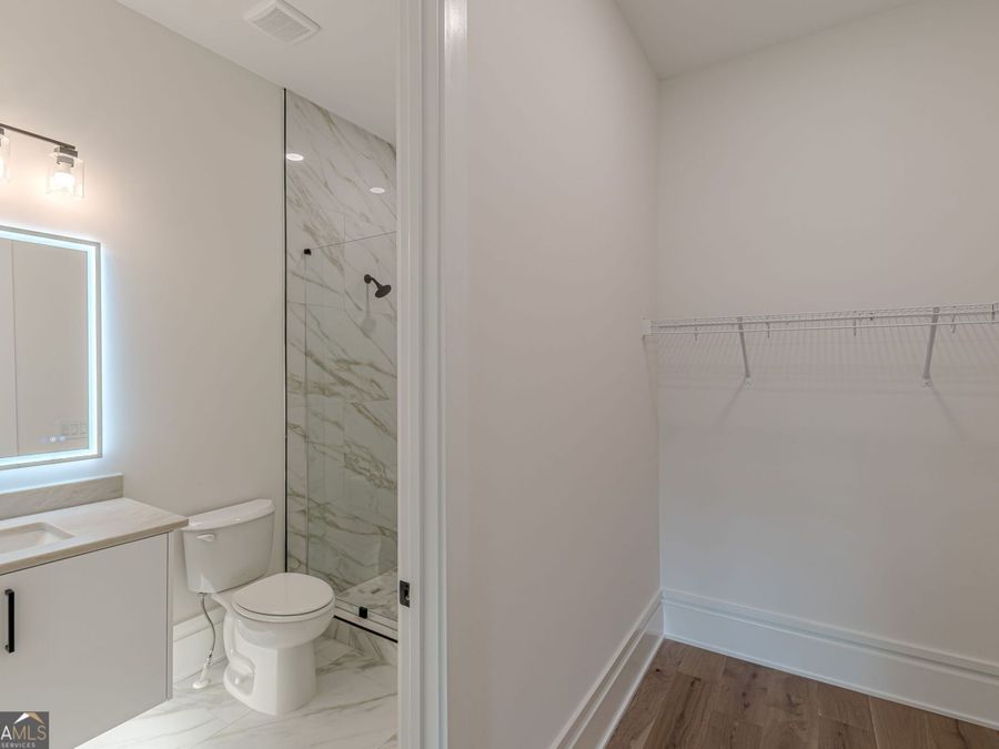 Property Image 101