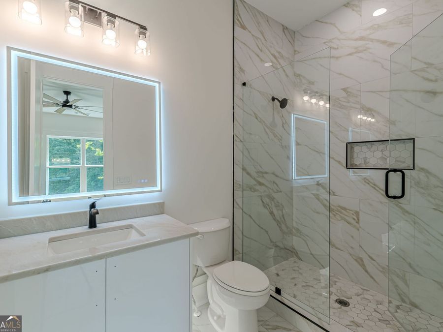 Property Image 123