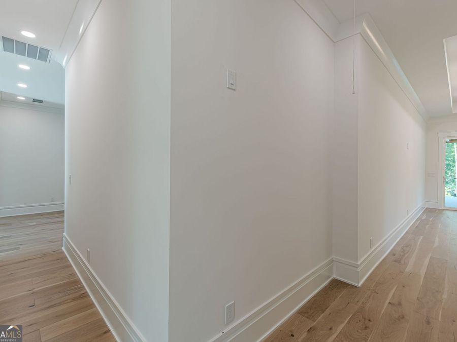 Property Image 124