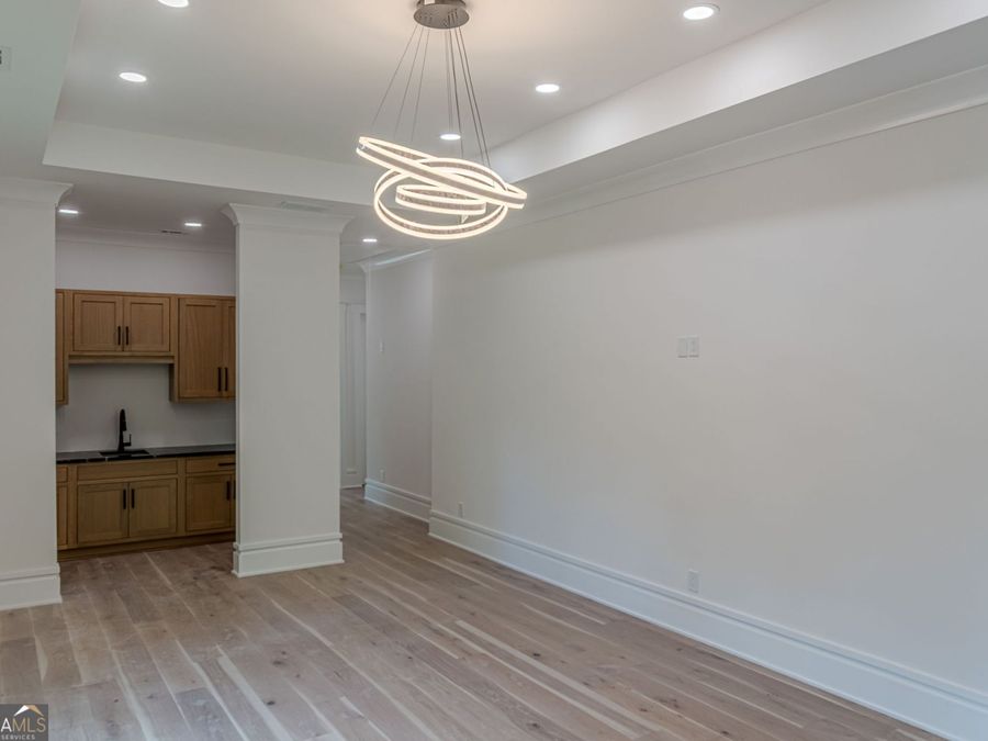 Property Image 128