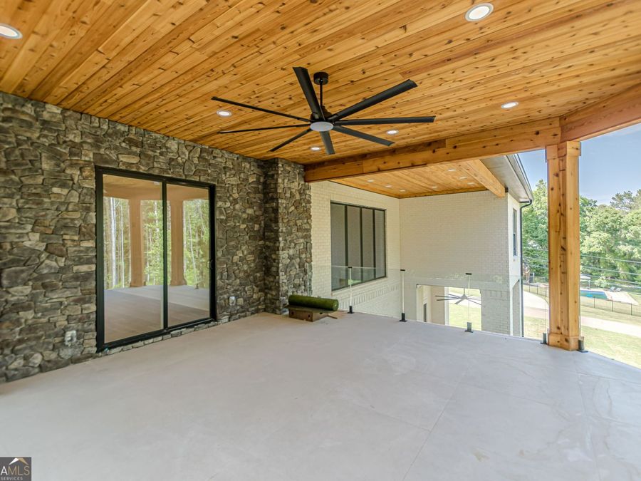 Property Image 135