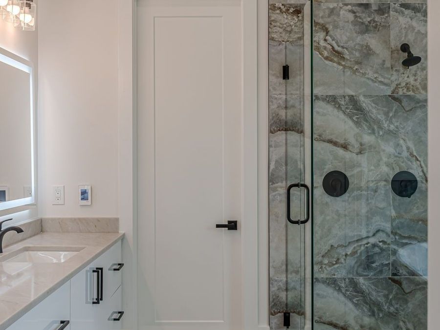 Property Image 190