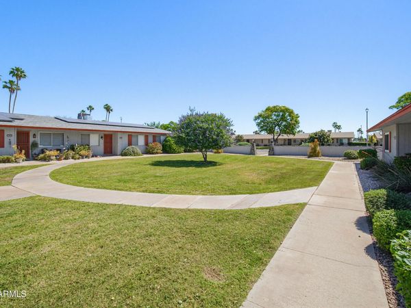 14042 N NEWCASTLE Drive, Sun City, AZ 85351