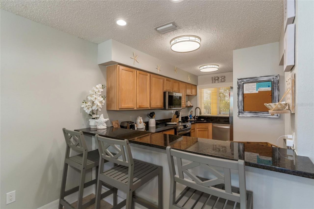 708 Gulf Boulevard , Unit D, Indian Rocks Beach, FL 33785 Photo