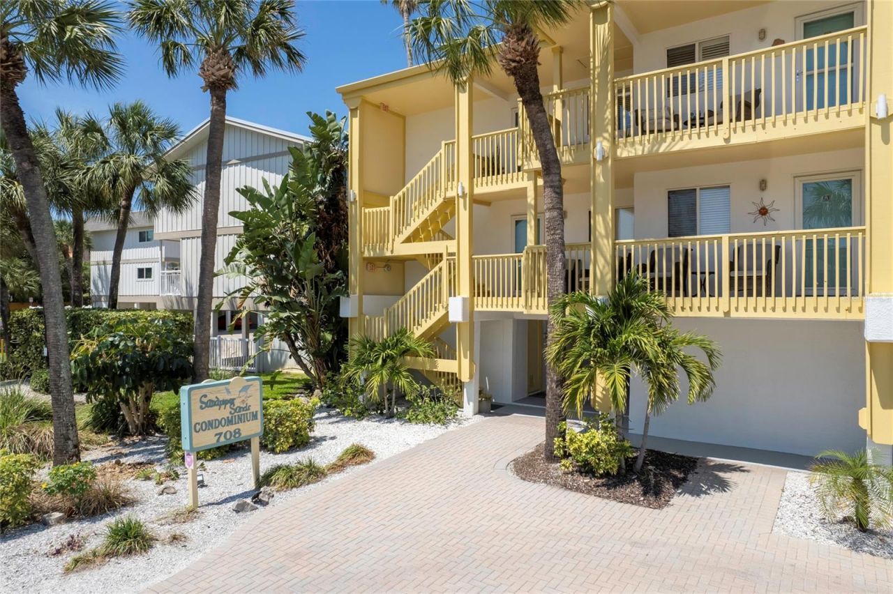 708 Gulf Boulevard , Unit D, Indian Rocks Beach, FL 33785 Photo