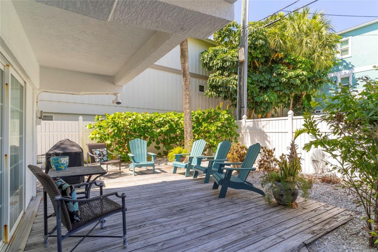 708 Gulf Boulevard , Unit D, Indian Rocks Beach, FL 33785 Photo