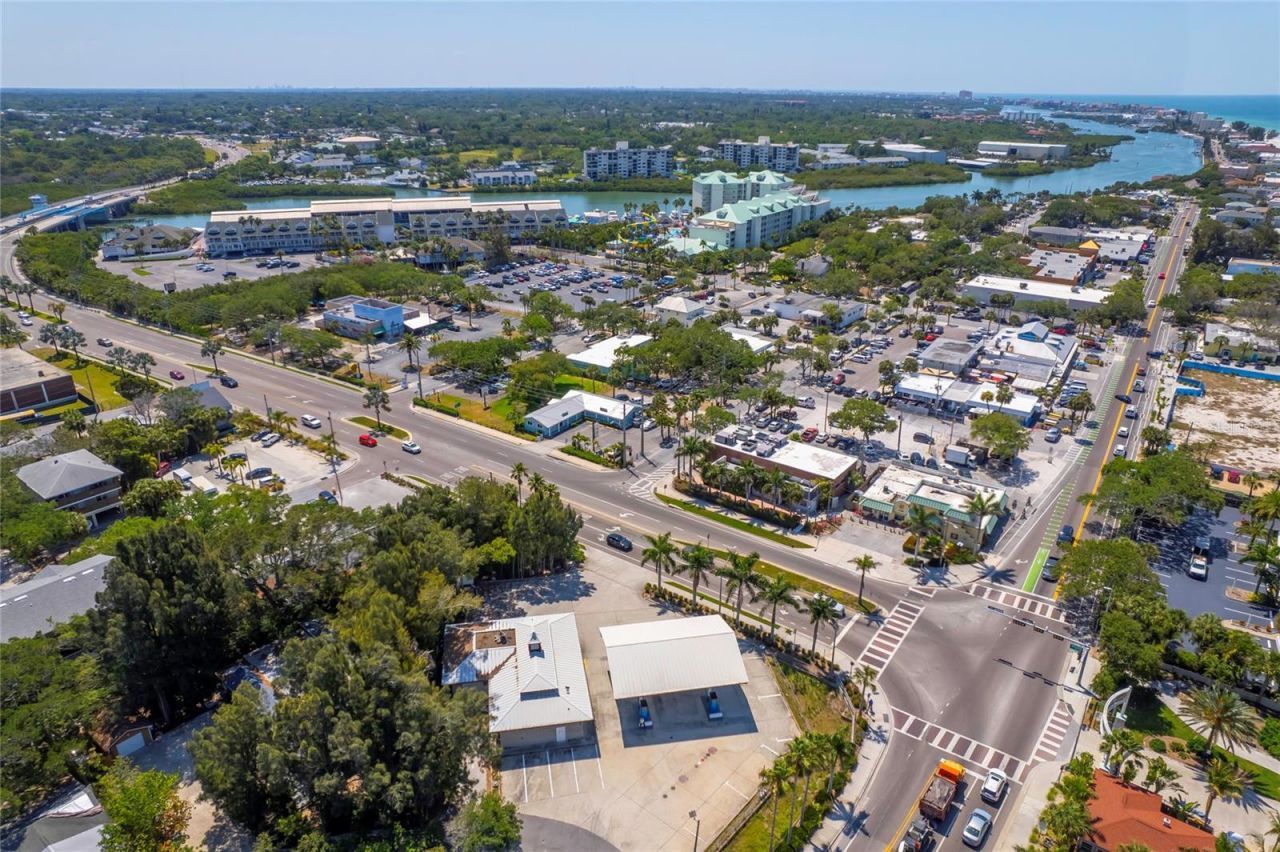 708 Gulf Boulevard , Unit D, Indian Rocks Beach, FL 33785 Photo