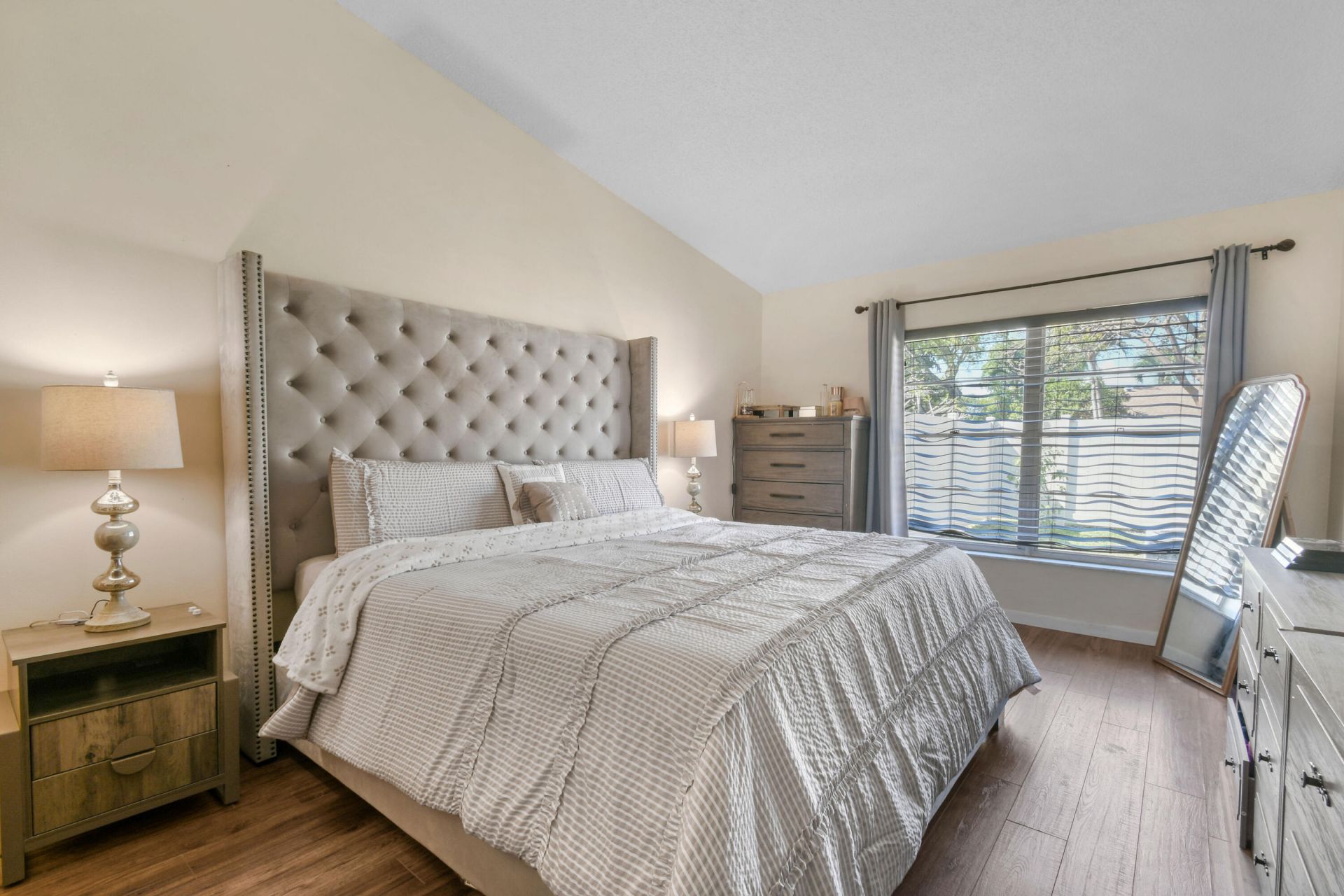 4 Knightsbridge Lane, Boynton Beach, FL 33426 Photo