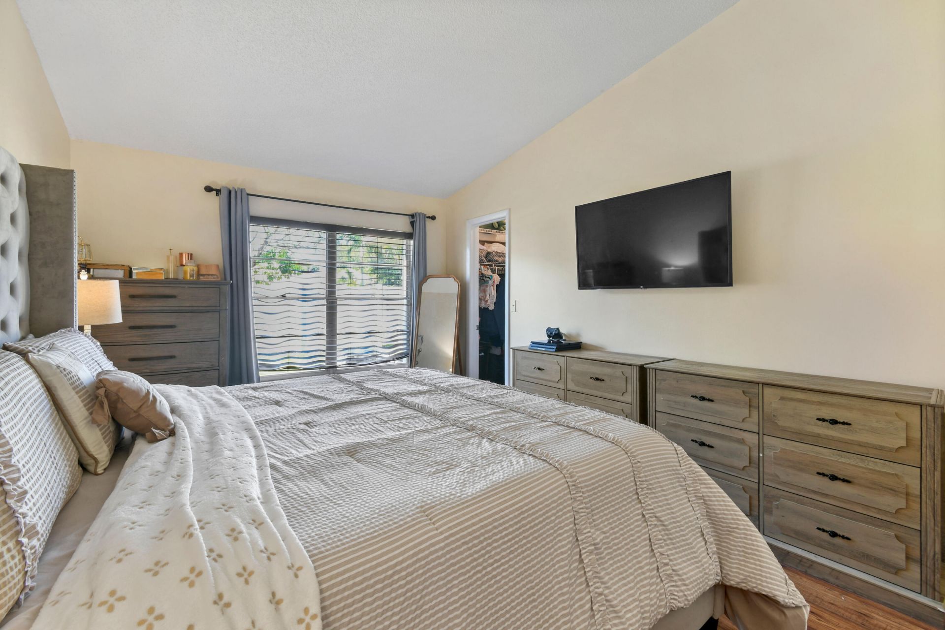 4 Knightsbridge Lane, Boynton Beach, FL 33426 Photo