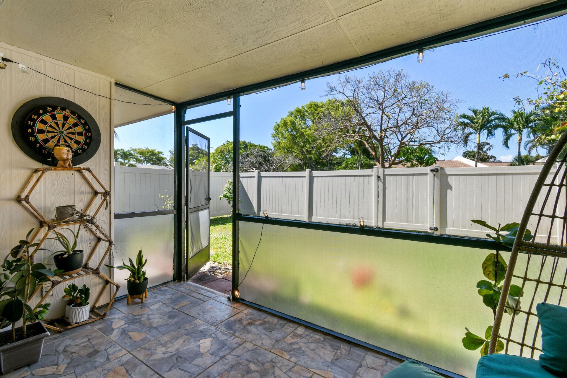 4 Knightsbridge Lane, Boynton Beach, FL 33426 Photo