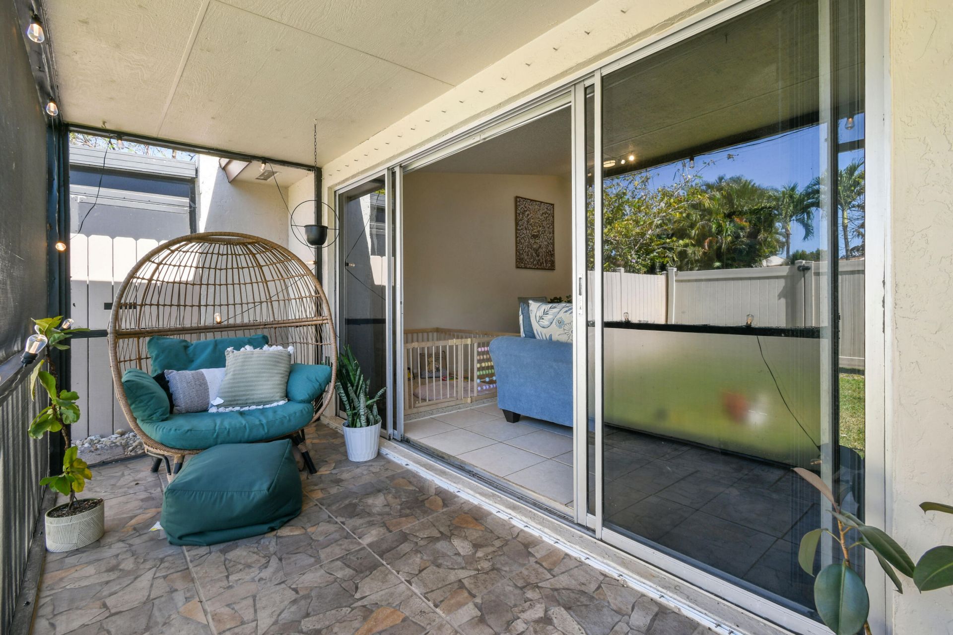 4 Knightsbridge Lane, Boynton Beach, FL 33426 Photo