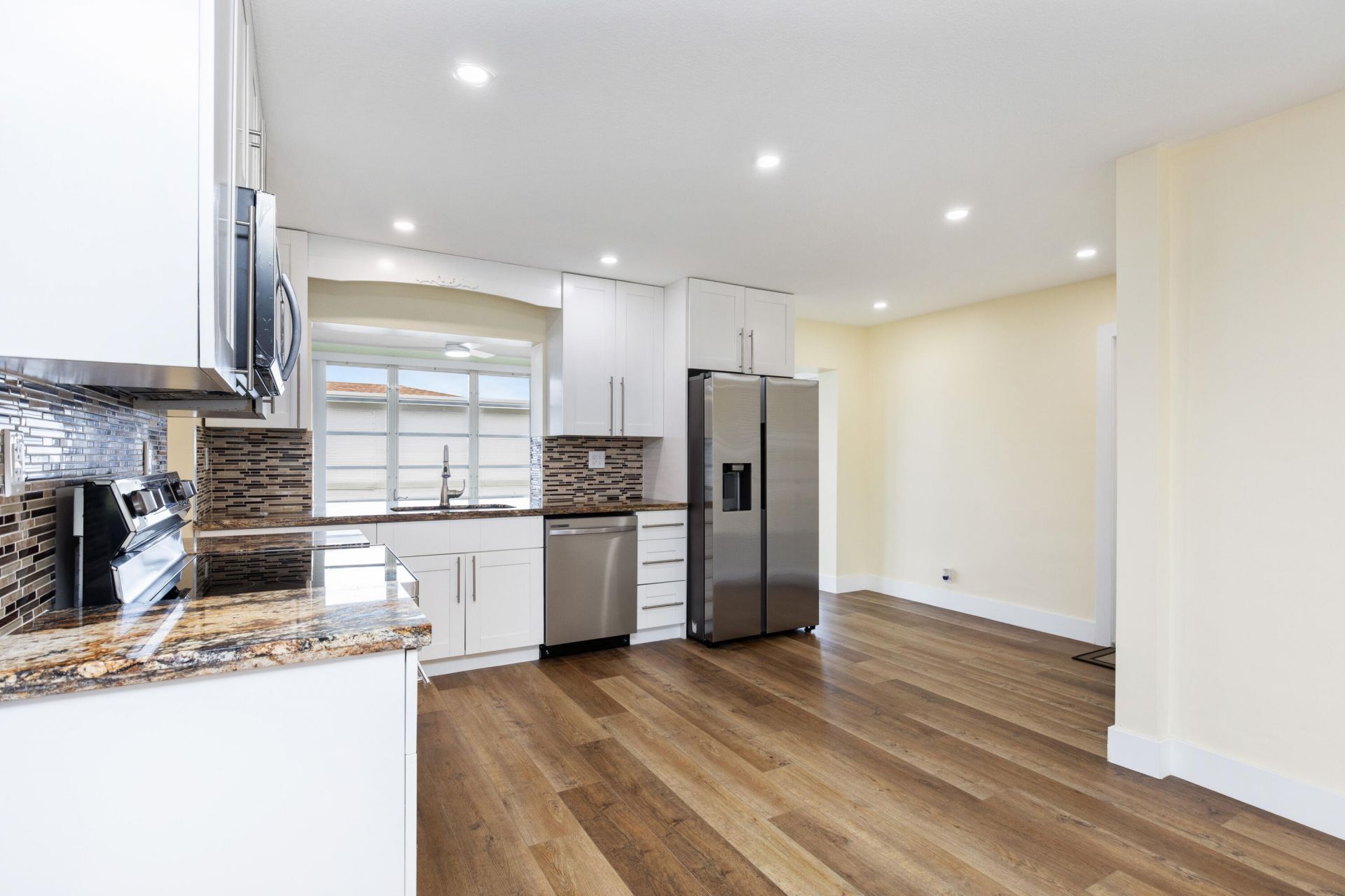 4405 NW 43rd Terrace, Tamarac, FL 33319 Photo