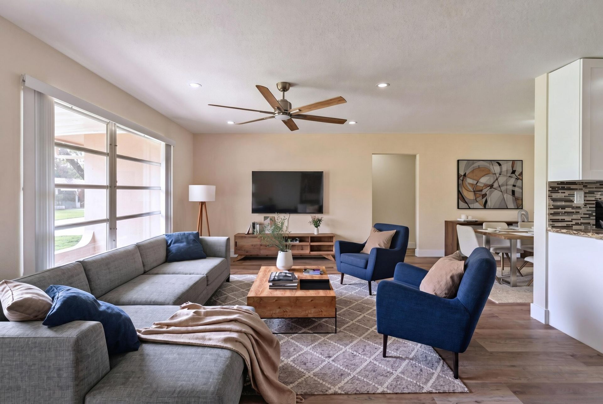 4405 NW 43rd Terrace, Tamarac, FL 33319 Photo