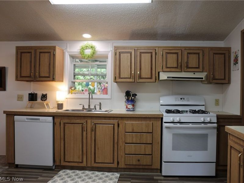117 S Madison St, Big Prairie, OH 44611 Photo 23