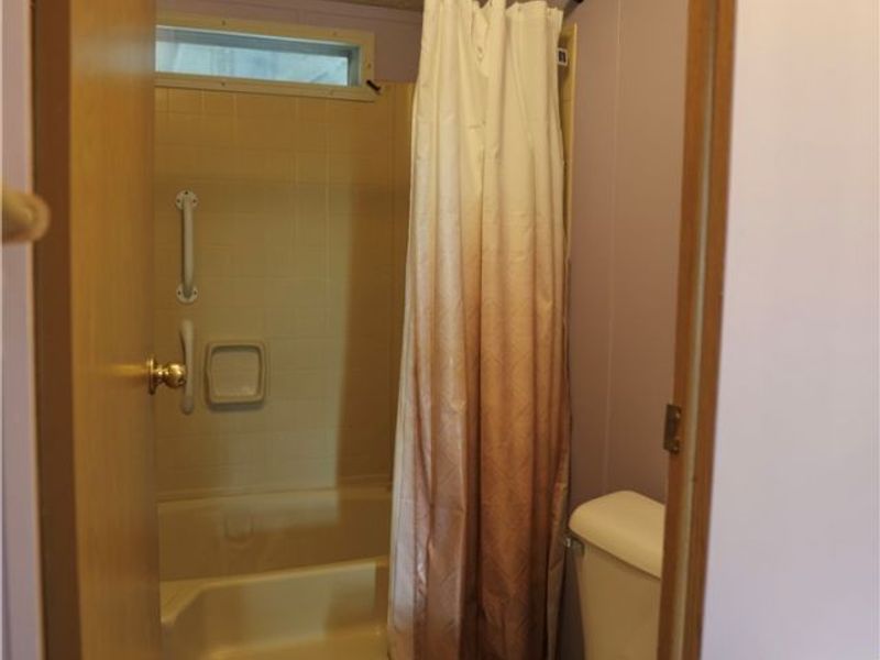 117 S Madison St, Big Prairie, OH 44611 Photo 36
