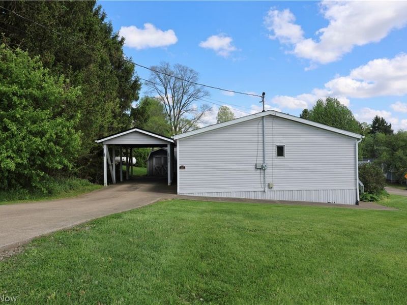 117 S Madison St, Big Prairie, OH 44611 Photo 8