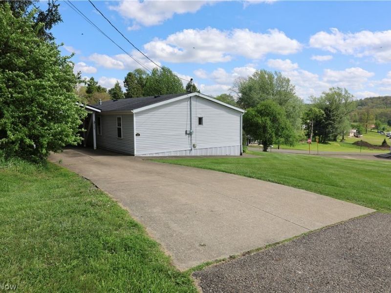 117 S Madison St, Big Prairie, OH 44611 Photo 9