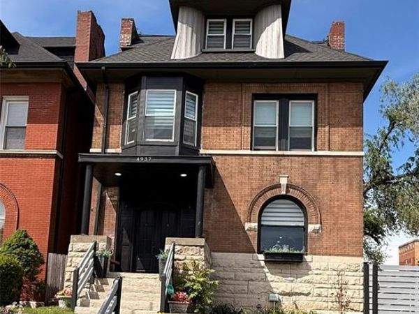 4937 Washington Boulevard , St Louis, MO 63108