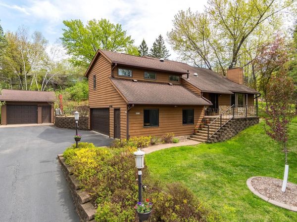 N2318 Loch Nairn COURT, Unit N2312, La Crosse, WI 54601