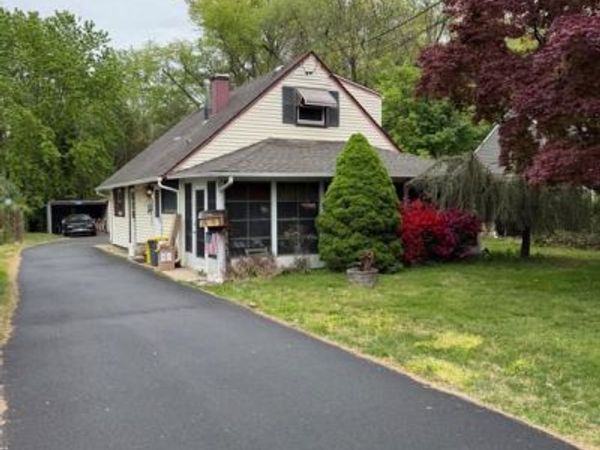 1062 TERRACE BOULEVARD , EWING, NJ 08618