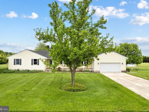 6 MELISSA LANE, PILESGROVE, NJ 08098