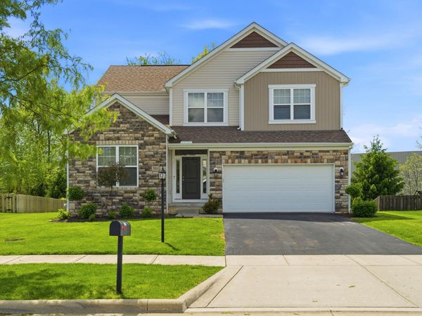 304 Glen Crossing Drive, Etna, OH 43062