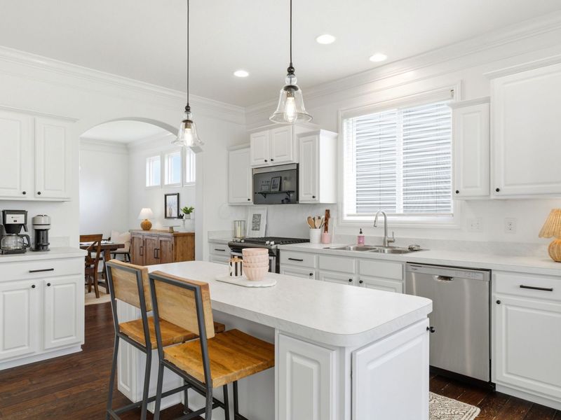 304 Glen Crossing Drive, Etna, OH 43062 Photo 12