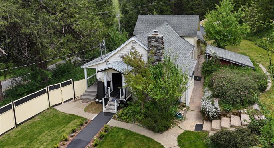 749 Gold Flat Rd, Nevada City, CA 95959 Photo